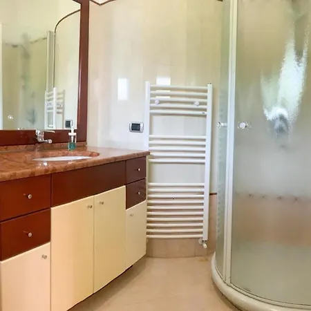 Bed and breakfast Guarini 4*